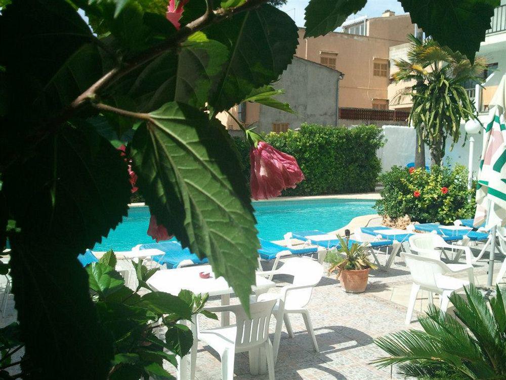 Hostal Casa Bauza Cala Ratjada  Exteriér fotografie