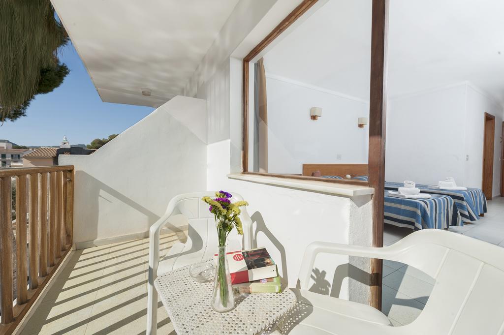 Hostal Casa Bauza Cala Ratjada  Pokoj fotografie